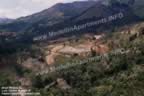 Medellin Casas en Desarollo - Construcci�n  (212kb)